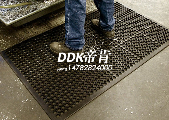 圓孔橡膠墊碎屑收集墊，多空橡膠墊，防滑橡膠墊，90 厘米X150 厘米防滑地墊，橡膠抗疲勞地墊