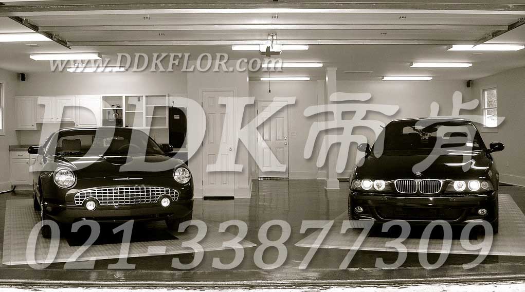 銀灰色_汽車展示用鋪設(shè)樣板圖片,帝肯(DDK)_3000_680(展會地板材料)效果圖 銀灰色_汽車展示用鋪設(shè)樣板圖片,帝肯(DDK)_3000_680(展會地板材料)效果圖,會展地板,可拼接展會塑膠地板,展會地板,展會地膠,展廳塑料格柵,展廳展車地墊,展臺地板,展銷會專用地板,摩托車展臺,汽車4s店卡扣展示板,汽車展廳地墊,汽車展廳地板,汽車展臺,汽車展示地墊,車型展示板,車展地板,車展地膠,移動篷房用地板