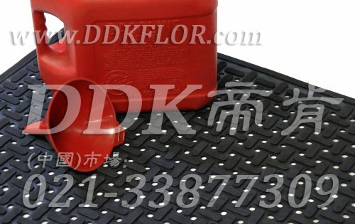黑色(5)_車間地面防滑及保障安全和緩解站立疲勞的鋪地材料樣板圖片,帝肯(DDK)_4700_9979(車間地面防滑鋪墊材)效果圖 黑色(5)_車間地面防滑及保障安全和緩解站立疲勞的鋪地材料樣板圖片,帝肯(DDK)_4700_9979(車間地面防滑鋪墊材)效果圖,工業(yè)抗疲勞地墊,工業(yè)抗疲勞防滑墊,抗疲勞地毯,抗疲勞墊,抗疲勞腳墊,經(jīng)濟(jì)型抗疲勞地墊,疏水型抗疲勞地墊,防疲勞地墊,防疲勞腳墊,防疲勞墊,防疲勞地膠,防疲勞地毯,廠房防滑地膠,地面防滑墊,安全防滑墊,多孔防滑地墊,工業(yè)防滑地墊,工業(yè)防滑地毯,工業(yè)防滑墊,工廠防滑地墊,工廠防滑墊,帶孔防滑墊,排水地墊,橡膠防滑地墊,橡膠防滑地毯,橡膠防滑墊,流水線地墊,漏水防滑墊,漏水橡膠墊,疏水防滑地墊,疏水防滑墊,耐油防滑地墊,耐油防滑墊,車間地毯,車間防滑地墊,車間防滑墊,重型防滑耐油墊,防滑膠墊,防滑腳墊,防滑地毯,防滑橡膠墊,防滑橡膠地墊,工業(yè)地墊,工業(yè)地毯,工業(yè)地膠,工業(yè)耐油地墊,工業(yè)走道地墊,工廠地墊,工廠地板膠,工廠地毯,工廠地膠,工廠用橡膠地墊,工廠走道地墊,耐油工業(yè)橡膠墊,耐油地墊,工廠車間地膠,車間地墊,車間地膠墊,車間地面膠皮,車間塑料防滑墊