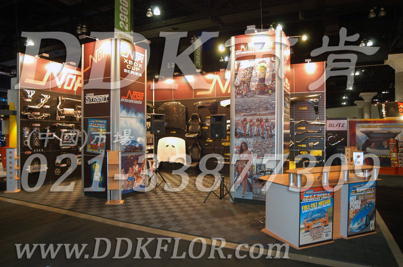 深灰組合安裝(27)_展覽展銷會(huì)展臺(tái)區(qū)地面地板鋪裝材料樣板圖片,帝肯(DDK)_8100_680(展覽地面地板材料)效果圖, 深灰組合安裝(27)_展覽展銷會(huì)展臺(tái)區(qū)地面地板鋪裝材料樣板圖片,帝肯(DDK)_8100_680(展覽地面地板材料)效果圖,會(huì)展地板,可拼接展會(huì)塑膠地板,展會(huì)地板,展會(huì)地膠,展廳塑料格柵,展廳展車(chē)地墊,展臺(tái)地板,展銷會(huì)專用地板