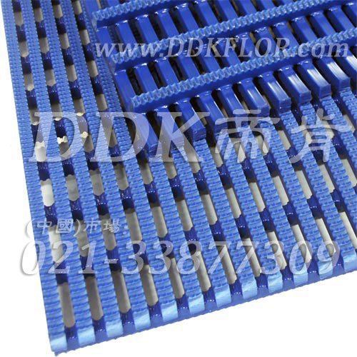蘭色通底型防滑防疲勞毯（7）樣板圖片,帝肯(DDK)_1900（Comfort|康福特）效果圖，pvc防水地墊,pvc防滑卷材,z字型疏水墊,室外防水地板,塑膠透水地板,排水地墊,排水地板,排水防滑墊,泄水型地板磚,漏水地墊,漏水地膠,漏水橡膠墊,漏水防滑墊,疏水板,疏水墊,疏水型抗疲勞地墊,疏水地墊,疏水地席,疏水地毯,疏水防滑墊,疏水防滑地墊,疏水磚,耐油耐水地墊,透水地墊,透水地板膠墊,防水地墊,防水地毯,防水地膠墊,防水墊,防水防滑墊,防滑隔水墊,隔水地墊,隔水地板,隔水材料,工業(yè)耐油地墊,耐油地墊,耐油工業(yè)橡膠墊,耐油橡膠地墊,耐油膠墊,耐油橡膠墊,耐油防滑地墊,耐油防滑墊,重型防滑耐油墊,防油地墊,防油防滑墊,塑料防滑網(wǎng)格墊,塑料網(wǎng)格扳,塑料網(wǎng)格防滑地墊,工業(yè)用格柵地墊,柵格地墊,網(wǎng)格地墊,網(wǎng)格塑料地板墊,網(wǎng)格塑料墊,網(wǎng)格防滑墊,網(wǎng)格地板,防滑塑料網(wǎng)格,網(wǎng)孔地墊,網(wǎng)眼防滑,網(wǎng)狀防滑墊,網(wǎng)狀地毯