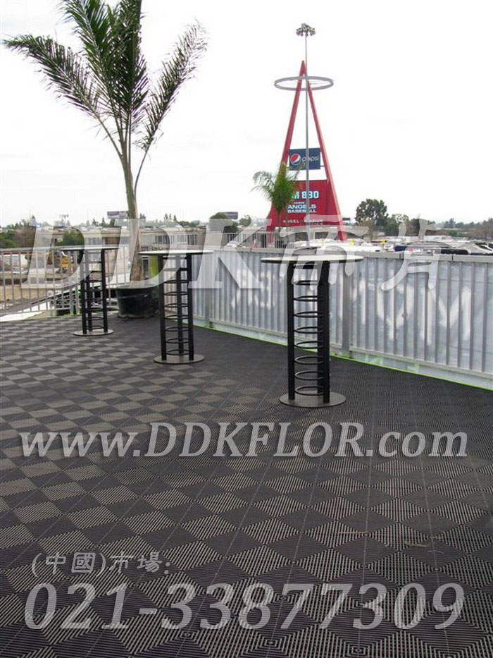 游樂(lè)園室外露臺(tái)地面裝修效果圖_深灰色涼臺(tái)地磚(2)樣板圖片,帝肯(DDK)_8100_T500(露天陽(yáng)臺(tái)地面材料)效果圖 游樂(lè)園室外露臺(tái)地面裝修效果圖_深灰色涼臺(tái)地磚(2)樣板圖片,帝肯(DDK)_8100_T500(露天陽(yáng)臺(tái)地面材料)效果圖,別墅陽(yáng)臺(tái)地板,別墅陽(yáng)臺(tái)裝修,室外陽(yáng)臺(tái)地板,室外陽(yáng)臺(tái)磚,室外露臺(tái)地磚,室外露臺(tái)裝修,舞臺(tái)地板,陽(yáng)臺(tái)地板磚,陽(yáng)臺(tái)地磚裝修,陽(yáng)臺(tái)戶(hù)外地板,陽(yáng)臺(tái)拼裝地板,陽(yáng)臺(tái)裝修,露臺(tái)地板,露臺(tái)地磚,露臺(tái)地面裝修,露臺(tái)拼接地板,露臺(tái)花園裝修,露臺(tái)防滑地板,露臺(tái)防滑地磚,頂樓露臺(tái)裝修,室外生態(tài)地板,室外環(huán)保地板,室外防腐地板