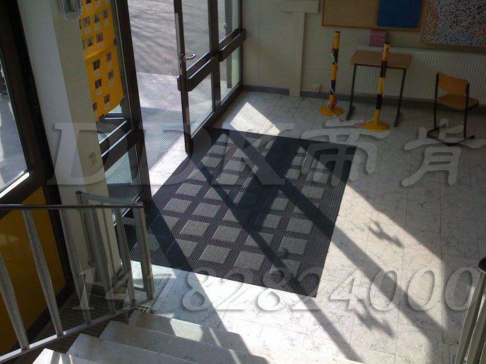 【嵌入式地墊】嵌入式行走墊/嵌入式防滑腳墊樣板圖片,帝肯(DDK)_3MD9300(曼達)效果圖, 【嵌入式地墊】嵌入式行走墊/嵌入式防滑腳墊樣板圖片,帝肯(DDK)_3MD9300(曼達)效果圖,嵌入式門墊,模塊地墊,拼接式地墊,組合式地墊,刮泥門墊,腳墊門墊,進門腳墊,門口腳踏墊,門廳地墊,門廳地毯,門廳腳墊,門廳除塵地墊,除塵門墊,門口除塵地墊,防塵門墊