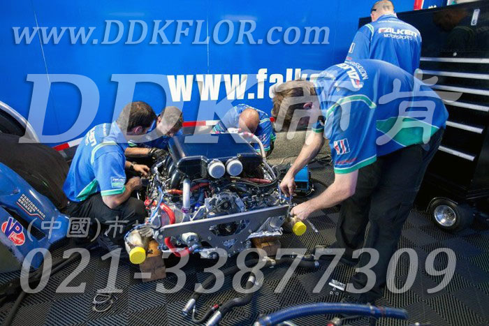 15快拼式灰色耐油防滑維修間地板樣板圖片,帝肯(DDK)_8100_6008（賽車P房帳篷地板）效果圖，帳篷地膠