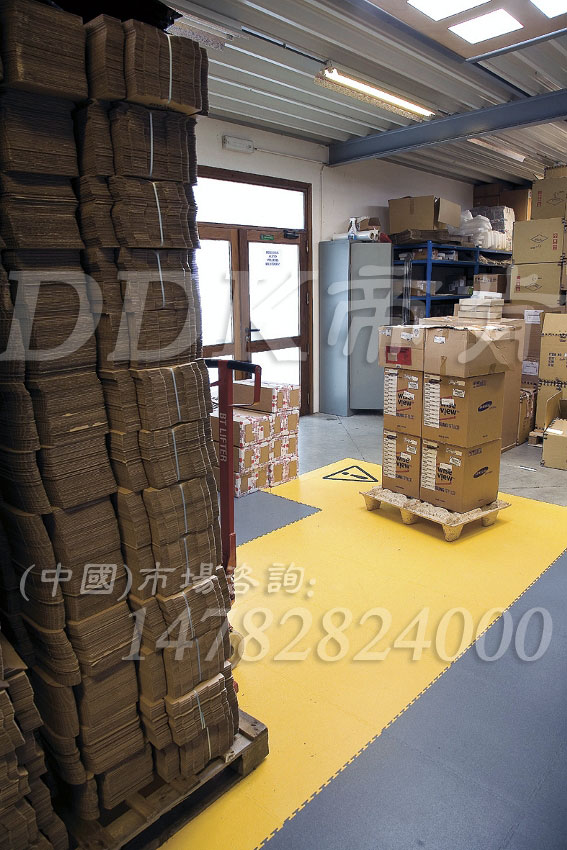 耐磨耐壓的地面材料,