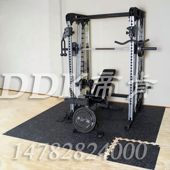 【健身器械下的地墊】健身房自由器械區(qū)減增地膠是什么材質(zhì)樣板圖片,帝肯(DDK)_S3020_P500（Niki|耐柯）效果圖，自由力量區(qū)地膠